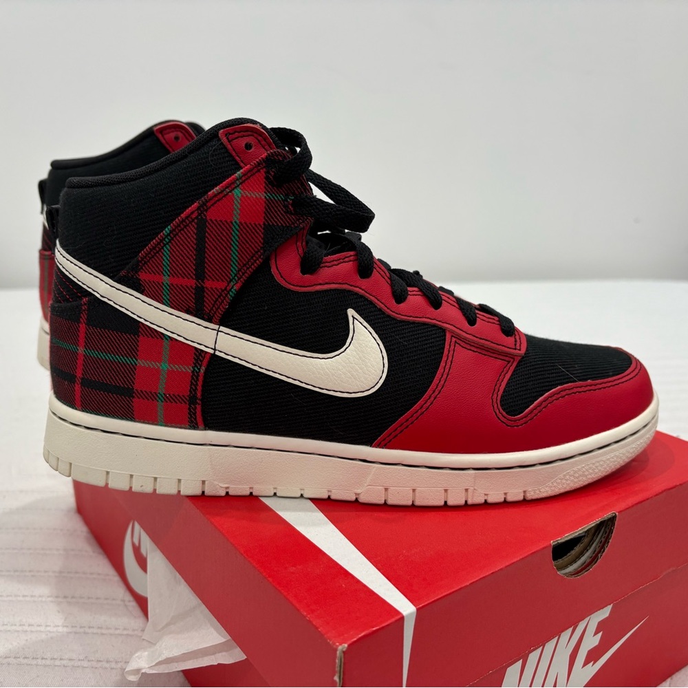 Nike dunks high red plaid fall/Christmas colors.